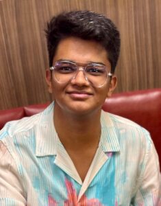जबलपुर कलेक्टर के बेटे अमोल सक्सेना